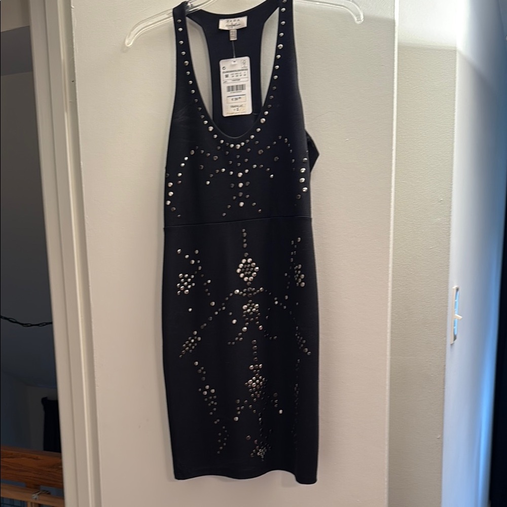 Zara Black Mini Dress with Elegant Silhouette